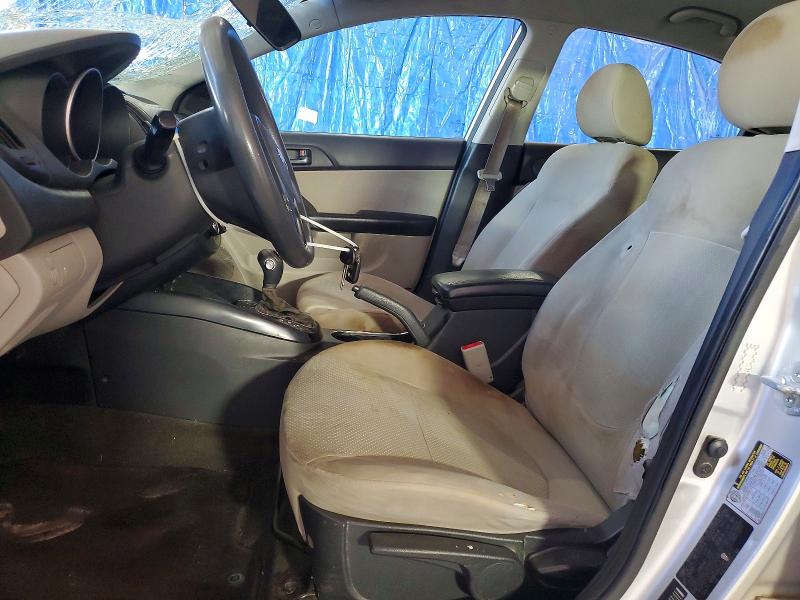 2011 Kia Forte VIN KNAFU4A20B5885972 COPART salvage auction — ROOF, Ky - Cert Of Title-Salvage, sold $275 on 2026-07-20 (photo 7)