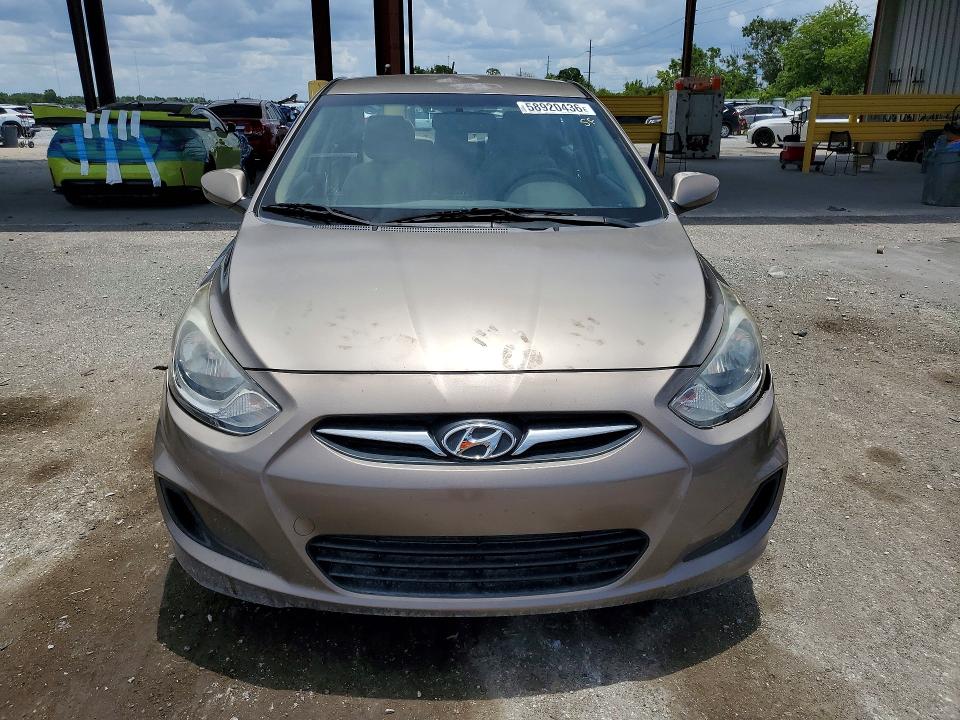 2013 Hyundai Accent VIN KMHCT4AE4DU417640 COPART salvage auction — REAR END, FL - CERT OF TITLE SLVG REBUILDABLE, sold $400 on 2026-07-24 (photo 5)