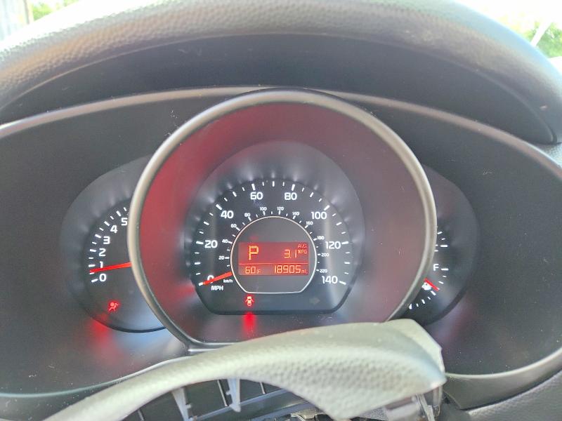 2016 Kia Soul VIN KNDJN2A2XG7405611 COPART salvage auction — VANDALISM, Wi - Certificate Of Title, sold $3,200 on 2026-07-06 (photo 9)