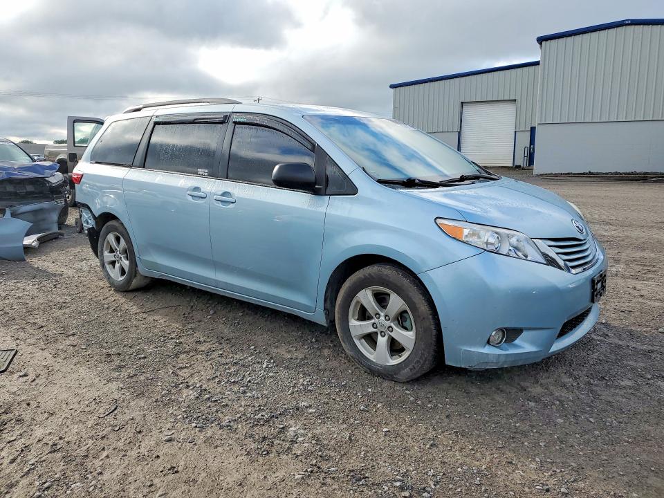 2015 Toyota VIN 5TDKK3DC4FS529112 COPART salvage auction — REAR END, Ny - Mv-907A Salvage Certificate, sold $1,200 on 2026-07-06 (photo 4)