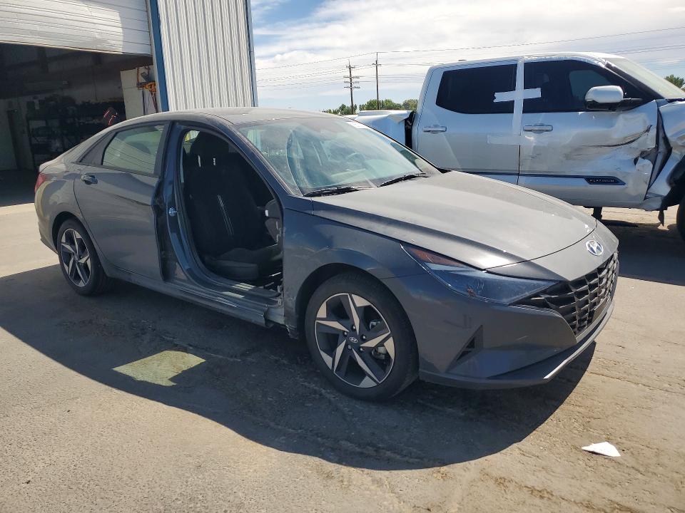 2023 Hyundai VIN KMHLS4AG5PU634137 COPART salvage auction — SIDE, Id - Salvage Certificate Of Title, sold $6,900 on 2026-07-02 (photo 4)