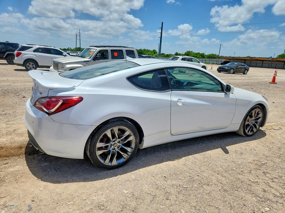 2016 Hyundai VIN KMHHU6KJXGU131404 COPART salvage auction — WATER/FLOOD, Tx - Salvage Title-Flood Damage, sold $3,950 on 2026-07-15 (photo 3)