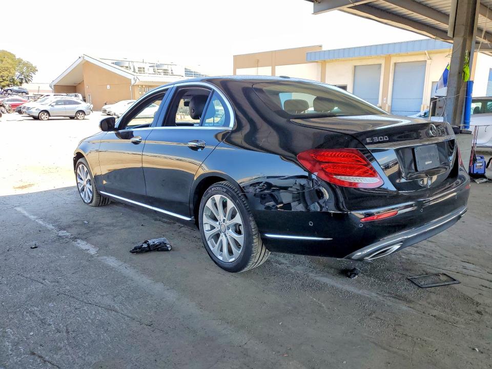 2017 Mercedes-benz E-class VIN WDDZF4JBXHA090637 COPART salvage auction — FRONT END, CA - SALVAGE CERTIFICATE, sold $6,600 on 2026-07-16 (photo 2)