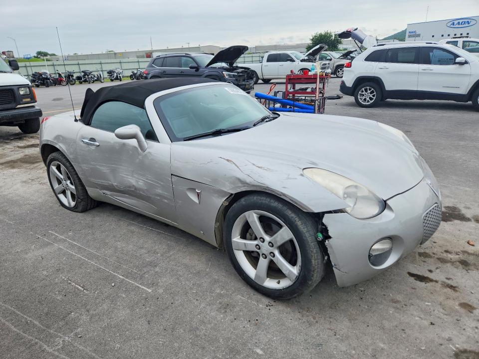 2008 Pontiac Solstice VIN 1G2MC35B68Y110864 COPART salvage auction — SIDE, Ok - Cert Of Title-Salvage, sold $775 on 2026-07-24 (photo 4)