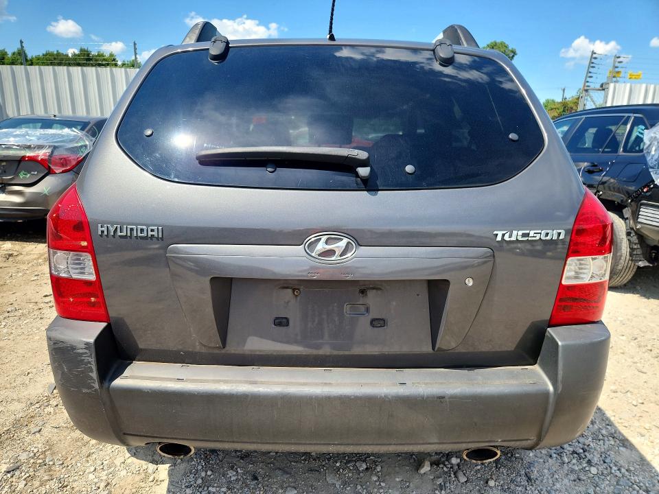 2008 Hyundai Tucson VIN KM8JN72D98U768963 COPART salvage auction — FRONT END, Va - Certificate Of Title, sold $400 on 2026-07-07 (photo 6)
