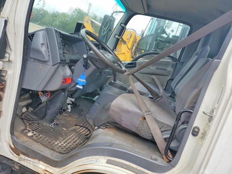2012 Isuzu Npr VIN 54DC4W1B2CS803319 COPART salvage auction — MINOR DENT/SCRATCHES, FL - CERTIFICATE OF TITLE, sold $3,850 on 2026-07-08 (photo 7)
