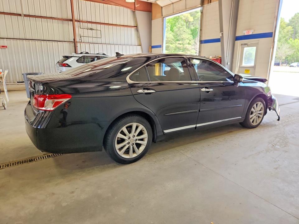 2010 Lexus Es 350 VIN JTHBK1EG1A2376869 COPART salvage auction — FRONT END, VA - CERT OF TITLE - SALVAGE, sold $1,250 on 2026-07-17 (photo 3)