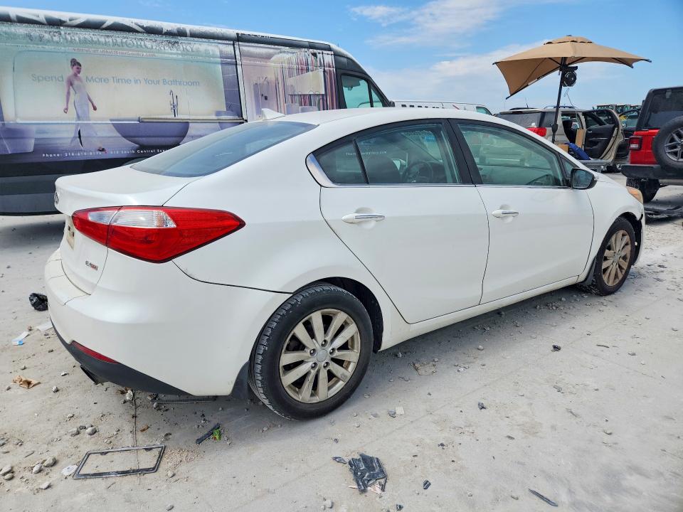 2014 Kia Forte VIN KNAFX4A81E5119832 COPART salvage auction — MECHANICAL, Tx - Certificate Of Title, sold $250 on 2026-07-02 (photo 3)