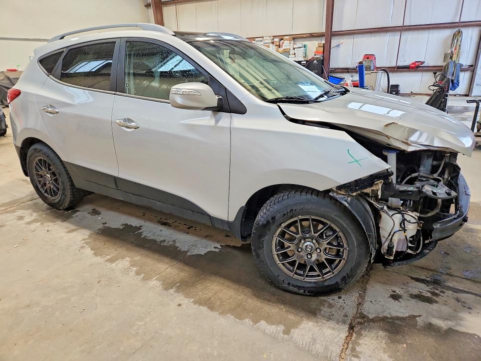 2014 Hyundai VIN KM8JUCAG8EU847348 COPART salvage auction — FRONT END, Ab - Bos - Salvage, sold $1,200 on 2026-07-16 (photo 4)