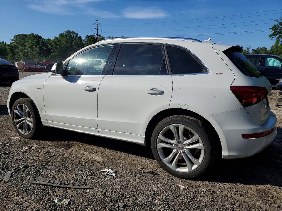 2015 Audi Sq5 VIN WA1VGAFP7FA089929 COPART salvage auction — UNDERCARRIAGE, Md - Cert Of Salvage > 75% Damage, sold $2,550 on 2026-07-10 (photo 2)