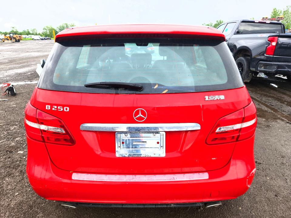 2013 Mercedes-benz B-class VIN WDDMH4EB2DJ154310 COPART salvage auction — SIDE, Qc - Gravement Accidente, sold $1,350 on 2026-07-14 (photo 6)