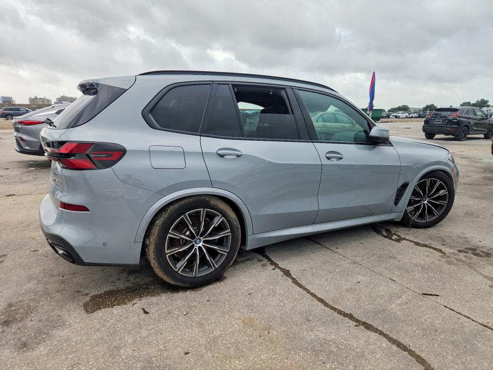 2025 BMW X5 VIN 5UX43EU02S9Y29486 COPART salvage auction — FRONT END, Il - Salvage Certificate, sold $48,250 on 2026-07-08 (photo 3)