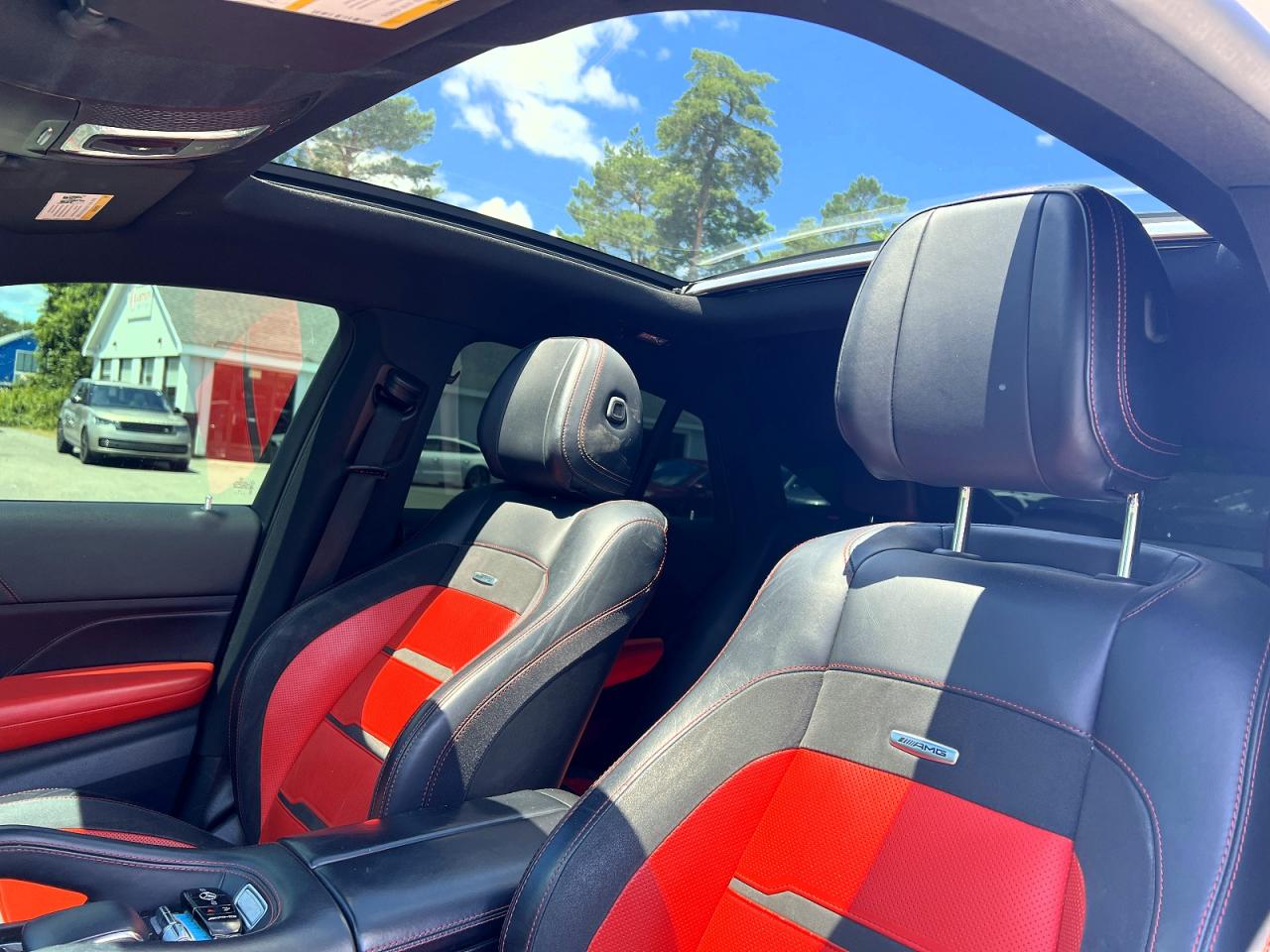 2021 Mercedes-Benz GLE-Class VIN 4JGFD6BB2MA527324 COPART salvage auction — Minor Dent/Scratches, NY - CERTIFICATE OF TITLE (P), sold $50,500 on 2026-07-01 (photo 9)
