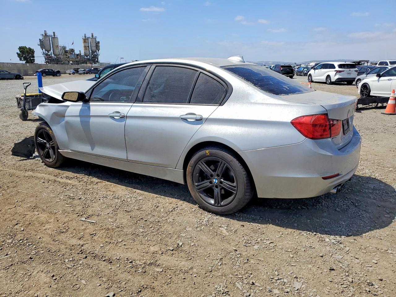 2013 BMW 3 Series VIN WBA3A5C51DF354107 COPART salvage auction — Front End, CA - SALVAGE CERTIFICATE, sold $250 on 2026-07-10 (photo 2)