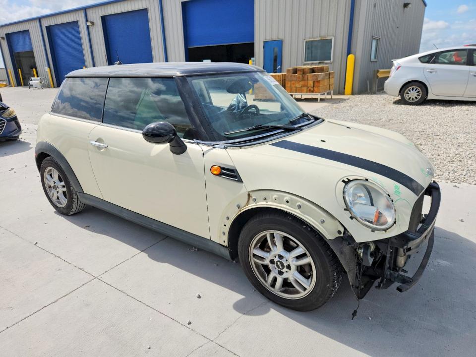 2013 Mini VIN WMWSU3C5XDT549518 COPART salvage auction — FRONT END, Tx - Certificate Of Title, sold $150 on 2026-07-28 (photo 4)