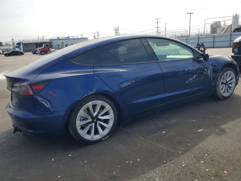 2022 Tesla Model 3 VIN 5YJ3E1EA7NF372594 COPART salvage auction — REAR END, Salvage Title, sold $4,600 on 2026-07-22 (photo 3)