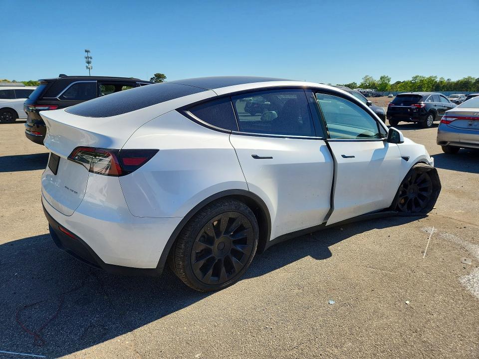 2023 Tesla Model y VIN 7SAYGDEE8PA078922 COPART salvage auction — FRONT END, Ny - Mv-907A Salvage Certificate, sold $11,900 on 2026-07-08 (photo 3)