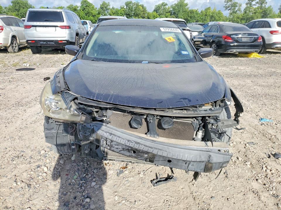 2013 Nissan Altima VIN 1N4AL3AP7DC186154 COPART salvage auction — REAR END, Tx - Salvage Vehicle Title, sold $425 on 2026-07-02 (photo 5)