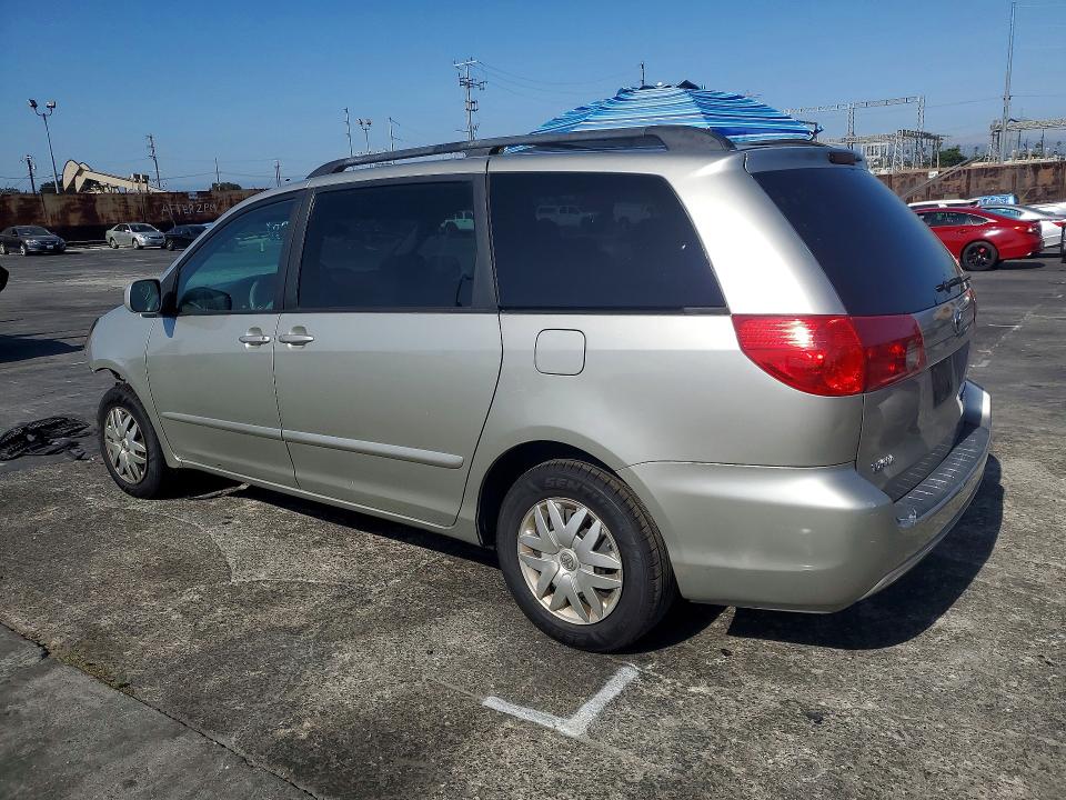 2007 Toyota Sienna VIN 5TDZK23C37S082929 COPART salvage auction — FRONT END, CA - SALVAGE CERTIFICATE, sold $625 on 2026-07-17 (photo 2)