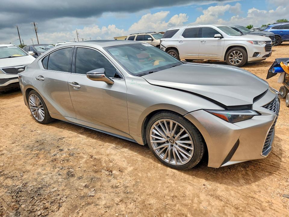 2022 Lexus Is VIN JTHDA1D27N5119866 COPART salvage auction — FRONT END, Salvage Title, sold $10 on 2026-07-30 (photo 4)