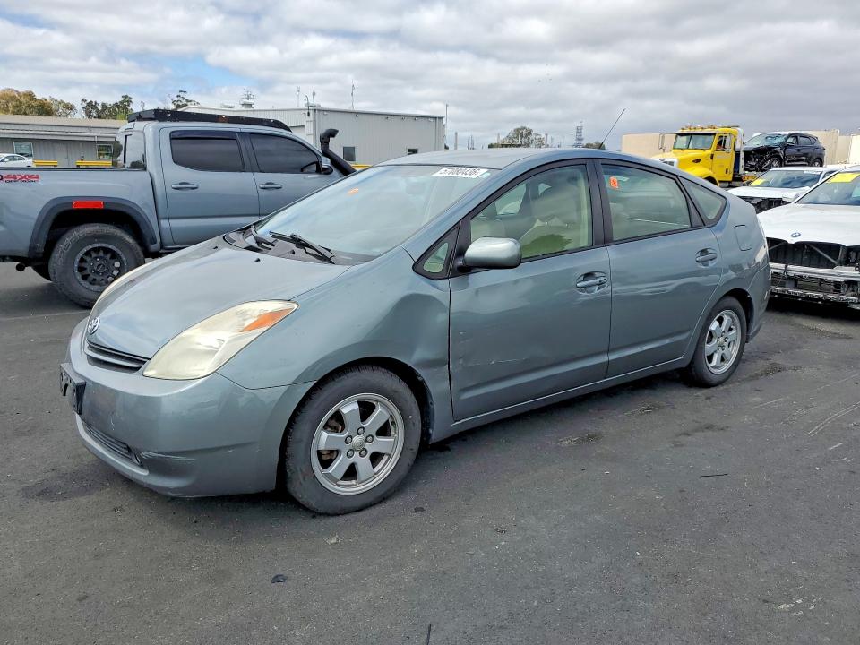2005 Toyota Prius VIN JTDKB20U353080871 COPART salvage auction — VANDALISM, CA - SALVAGE CERTIFICATE, sold $650 on 2026-07-08 (photo 1)