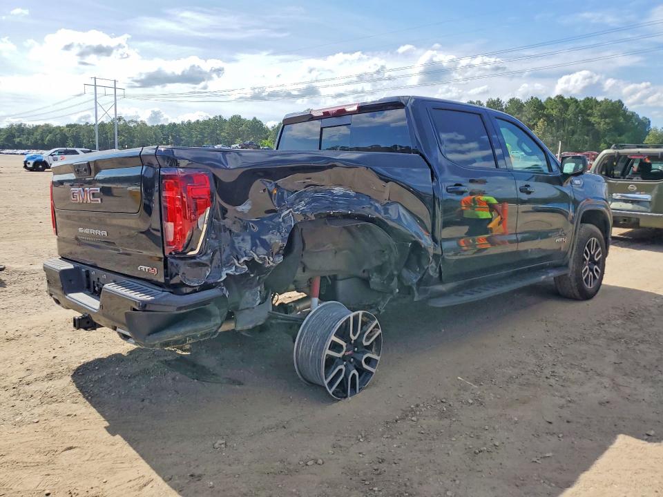 2026 Gmc SIERRA VIN 1GTUUEE88TZ141223 COPART salvage auction — REAR END, La - Cert Of Title-Salvage, sold $26,750 on 2026-07-31 (photo 3)