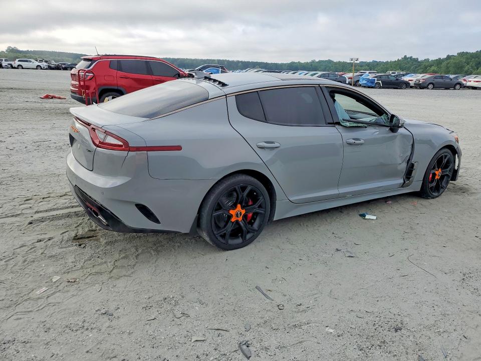 2019 Kia Stinger VIN KNAE45LC9K6061454 COPART salvage auction — SIDE, Sc - Certificate Of Title (P), sold $8,700 on 2026-07-29 (photo 3)