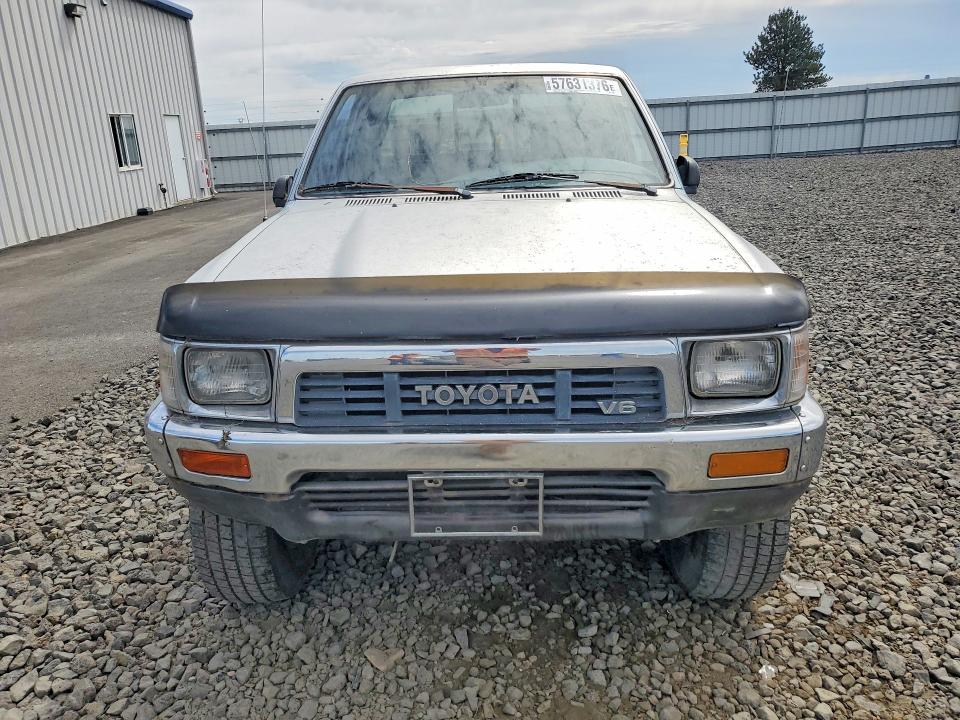 1989 Toyota Pickup VIN JT4VN13D8K5013807 COPART salvage auction — SIDE, Wa - Vehicle Cert Of Ownership-Titl, sold $7,200 on 2026-07-08 (photo 5)