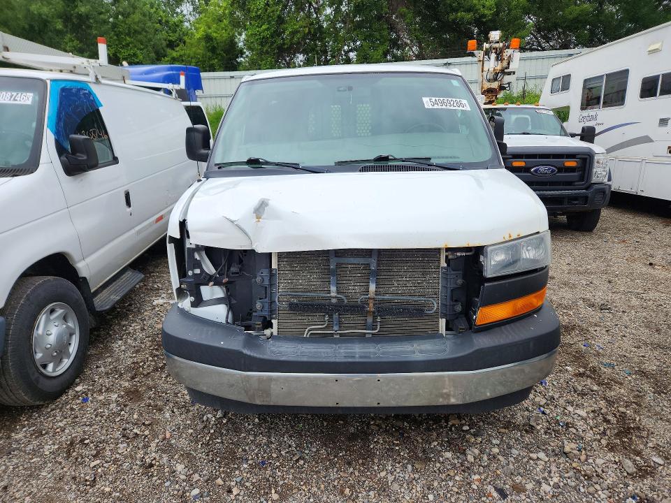 2017 Gmc Savana 2500 VIN 1GTW7AFF7H1914341 COPART salvage auction — FRONT END, Mi - Certificate Of Title, sold $1,150 on 2026-07-06 (photo 5)