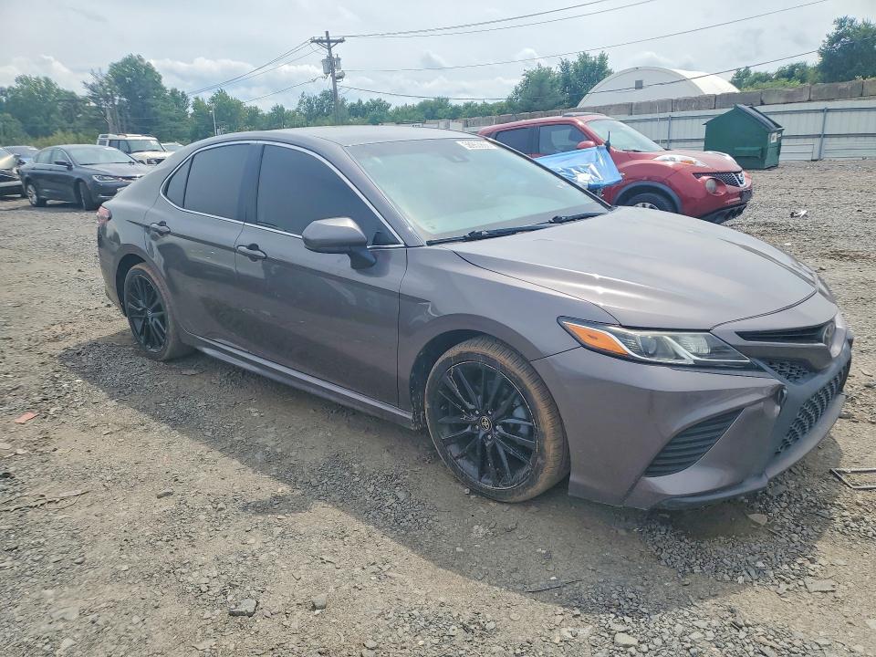 2019 Toyota Camry VIN 4T1B11HK8KU200584 COPART salvage auction — MINOR DENT/SCRATCHES, Pa - Cert Of Title (P), sold $6,300 on 2026-07-02 (photo 4)