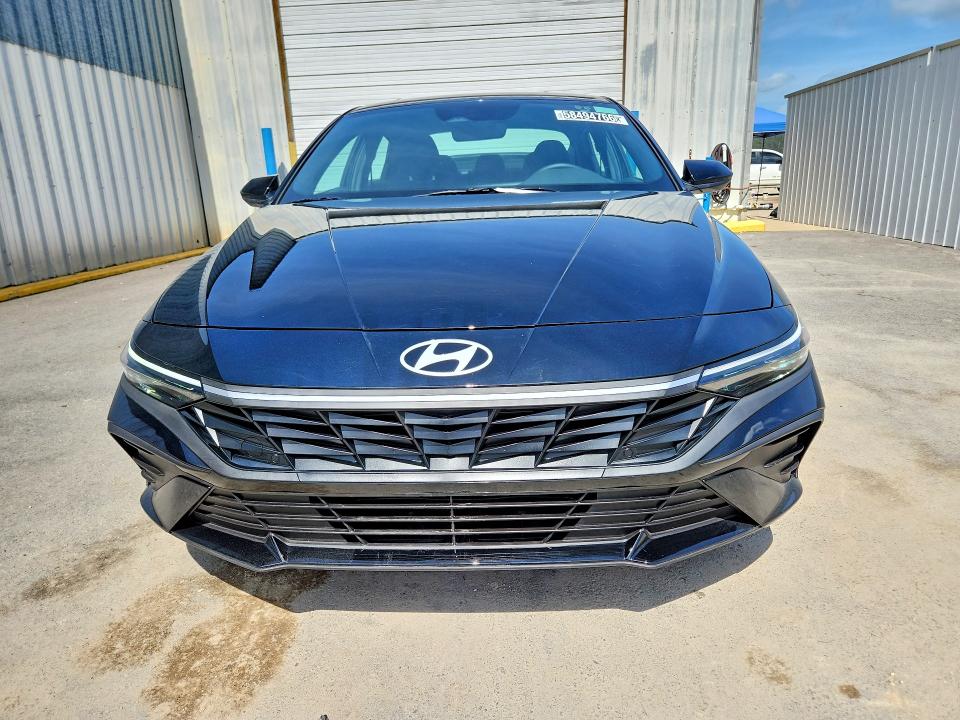2026 Hyundai Elantra VIN KMHLM4DG9TU173864 COPART salvage auction — REAR END, Fl - Certificate Of Title, sold $9,400 on 2026-07-06 (photo 5)