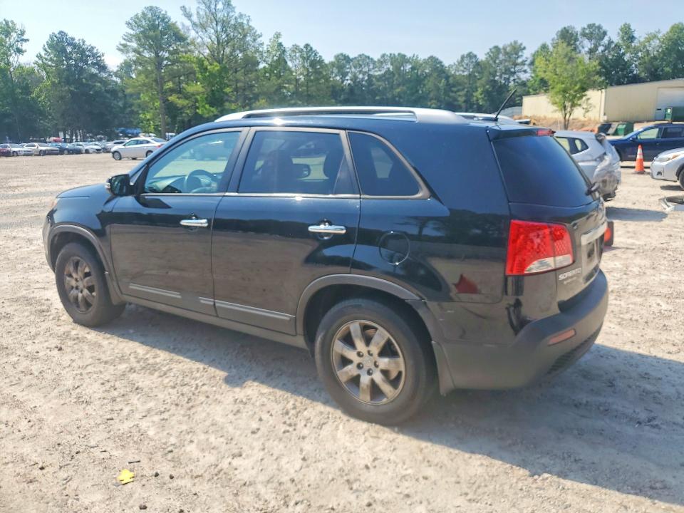 2013 Kia Sorento VIN 5XYKT3A66DG365951 COPART salvage auction — REAR END, Nc - Dealer Only Clean Title, sold $575 on 2026-07-26 (photo 2)