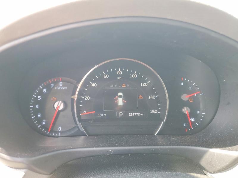 2016 Kia Sorento VIN 5XYPKDA59GG088285 COPART salvage auction — MINOR DENT/SCRATCHES, Ar - Certificate Of Title, sold $1,550 on 2026-07-27 (photo 9)