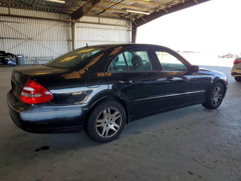 2005 Mercedes-benz E-class VIN WDBUF65J15A644398 COPART salvage auction — MINOR DENT/SCRATCHES, CA - DIS/DLR/EXP APP FOR DUP CLEAN, sold $475 on 2026-07-16 (photo 3)
