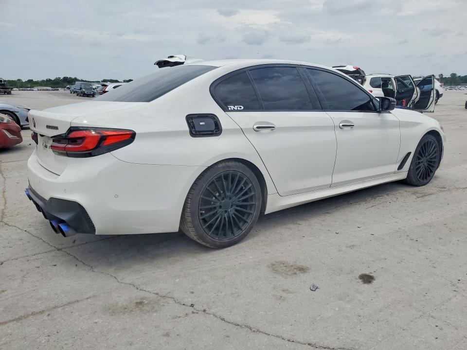 2018 BMW M550i xdrive VIN WBAJB9C5XJB049431 COPART salvage auction — HAIL, TN - CERT OF TITLE-REBUILT VEHICLE, sold $4,000 on 2026-07-29 (photo 3)