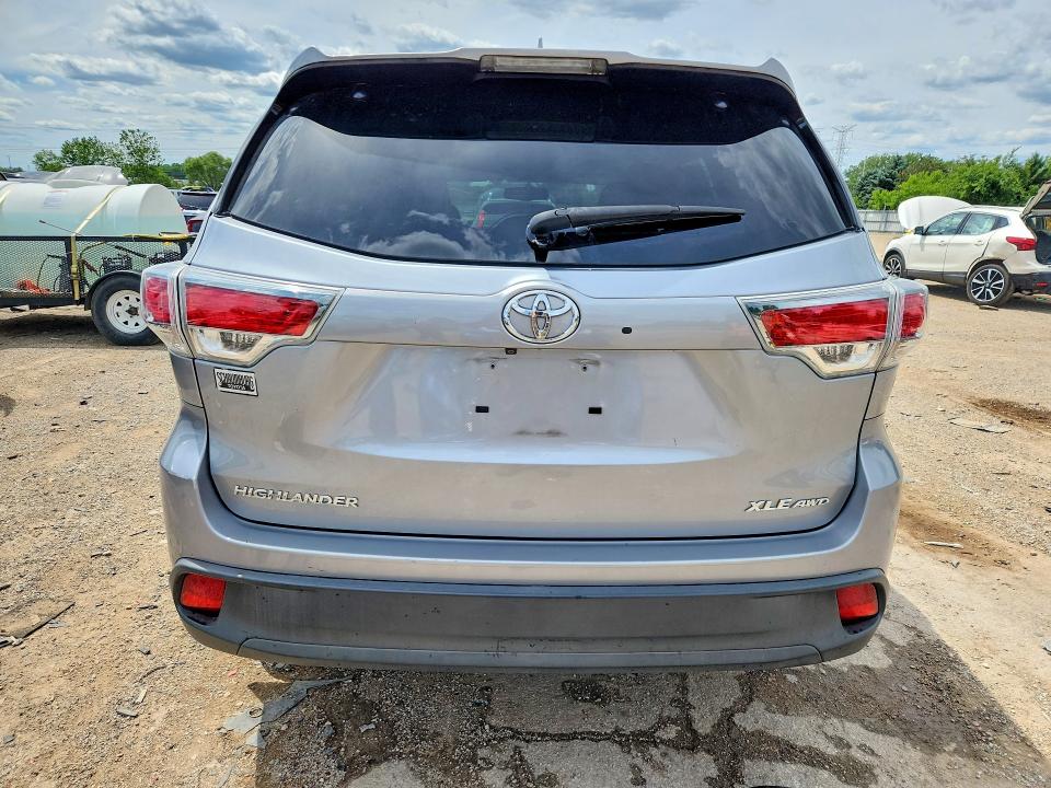 2016 Toyota Highlander VIN 5TDJKRFH9GS502304 COPART salvage auction — SIDE, Il - Salvage Certificate, sold $5,400 on 2026-07-28 (photo 6)