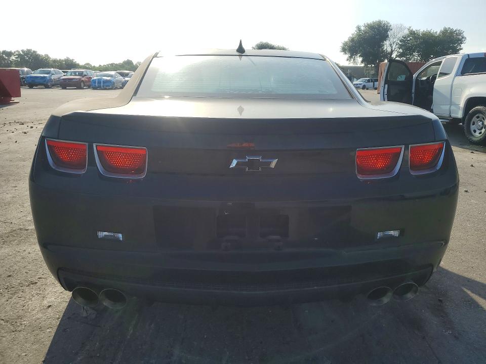 2013 Chevrolet Camaro VIN 2G1FA1E35D9144180 COPART salvage auction — UNDERCARRIAGE, Fl - Certificate Of Title, sold $2,300 on 2026-07-09 (photo 6)