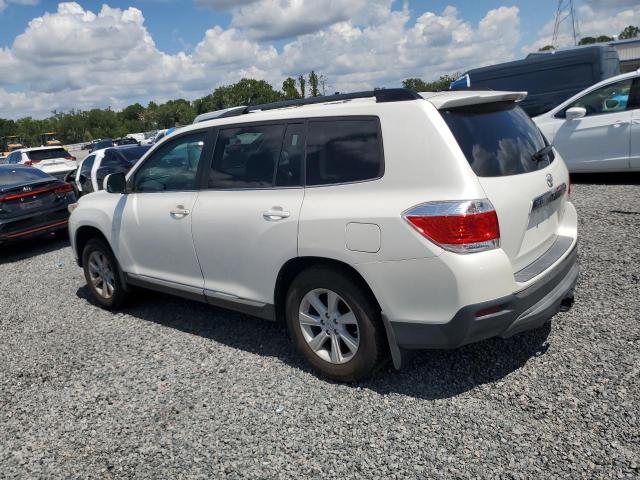 2013 Toyota VIN 5TDBK3EH8DS223103 COPART salvage auction — SIDE, Fl - Cert Of Title Slvg Rebuildable, sold $80 on 2026-07-24 (photo 2)