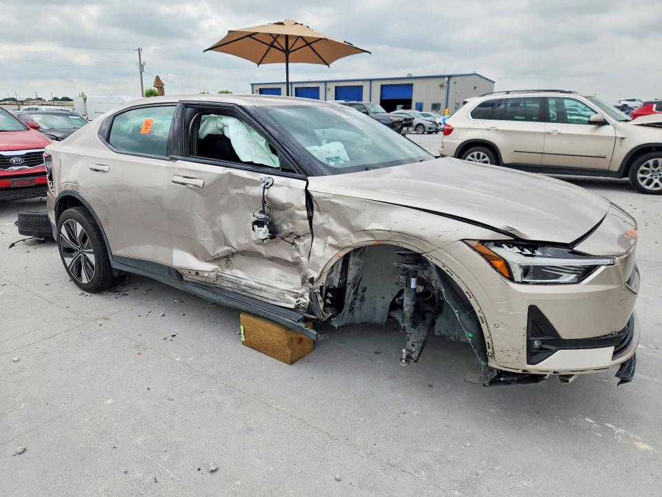 2024 Polestar VIN YSMFE3KA4RL235729 COPART salvage auction — SIDE, Tx - Salvage Vehicle Title, sold $250 on 2026-07-24 (photo 4)