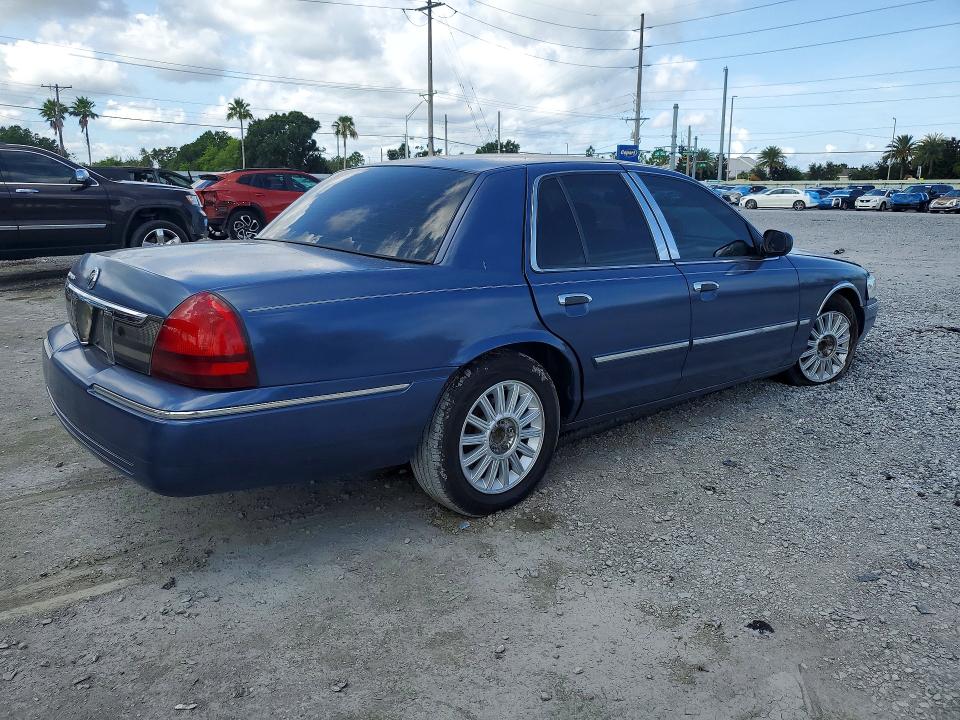 2009 Mercury Grand marquis VIN 2MEHM75V89X624386 COPART salvage auction — FRONT END, FL - CERT OF TTL-REBUILT&SLVG RBLD, sold $725 on 2026-07-10 (photo 3)