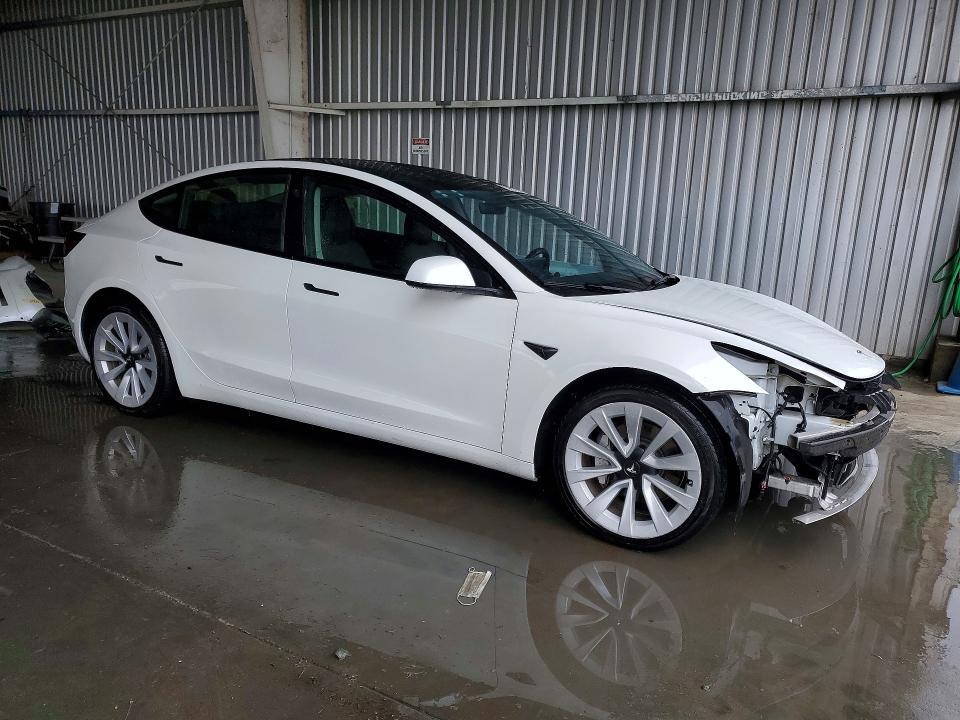 2022 Tesla Model 3 VIN 5YJ3E1EA5NF370178 COPART salvage auction — FRONT END, Ca - Certificate Of Title, sold $11,300 on 2026-07-06 (photo 4)