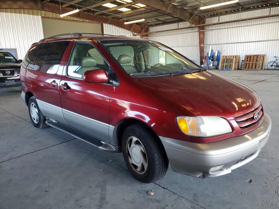 2002 Toyota Sienna VIN 4T3ZF13C52U455040 COPART salvage auction — SIDE, Ca - Dis/Dlr/Exp Only Clean Title, sold $300 on 2026-07-02 (photo 4)