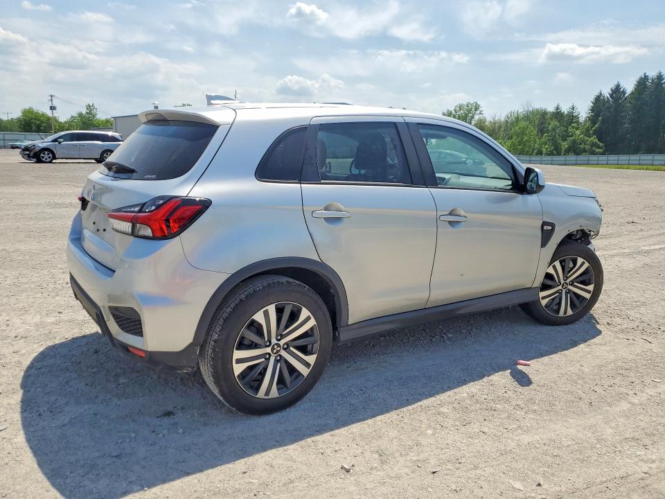 2025 Mitsubishi Outlander VIN JA4ARUAU6SU011903 COPART salvage auction — FRONT END, NY - MV-907A SALVAGE CERTIFICATE, sold $6,000 on 2026-07-06 (photo 3)