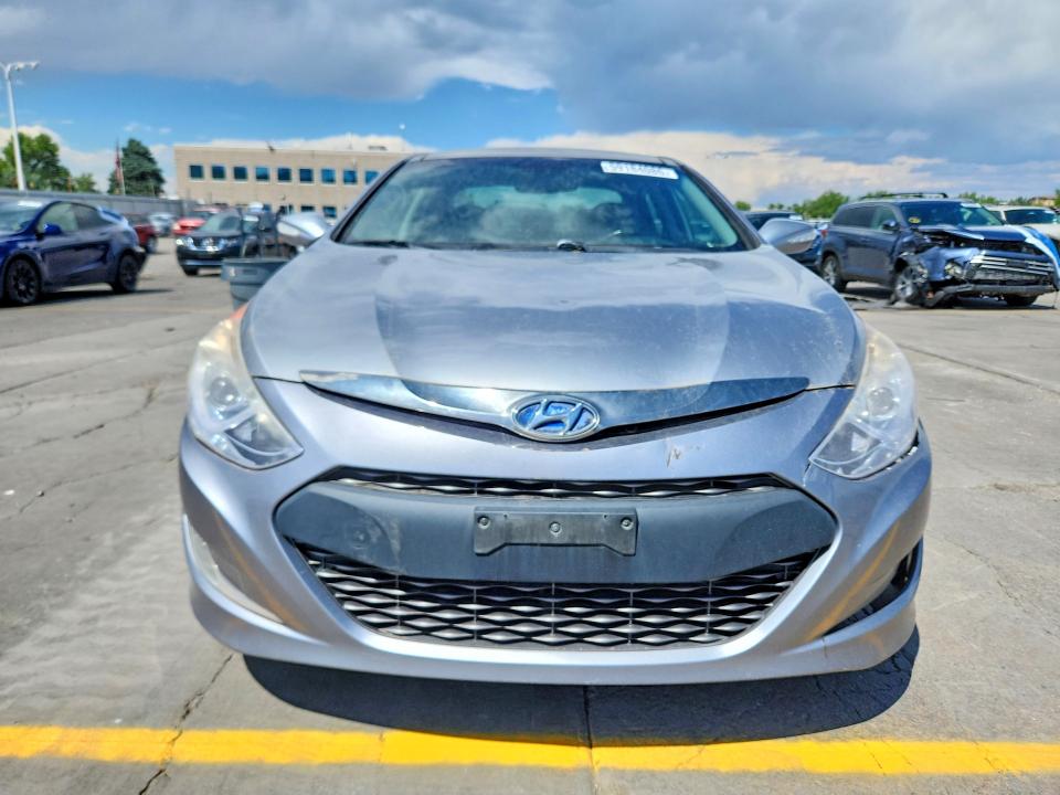 2015 Hyundai Sonata VIN KMHEC4A42FA119267 COPART salvage auction — FRONT END, Co - Certificate Of Title (P), sold $1,750 on 2026-07-15 (photo 5)