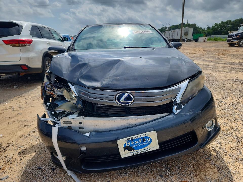 2010 Lexus Hs 250h VIN JTHBB1BA0A2017724 COPART salvage auction — FRONT END, Oh - Certificate Of Title, sold $2,600 on 2026-07-28 (photo 5)