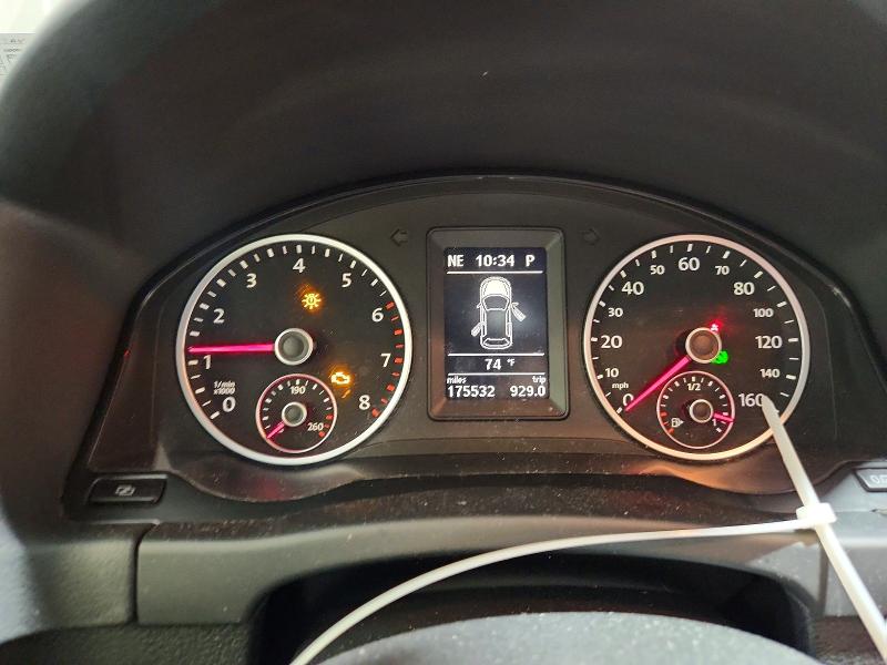 2011 Volkswagen Tiguan VIN WVGBV7AX0BW524260 COPART salvage auction — REAR END, Pa - Certificate Of Salvage, sold $550 on 2026-07-26 (photo 9)