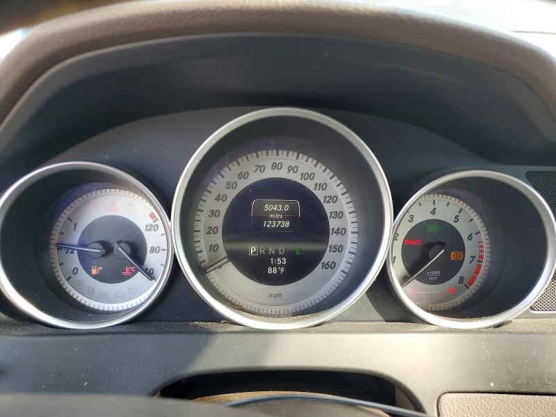 2013 Mercedes-benz C-klasse VIN WDDGF4HBXDA869897 COPART salvage auction — FRONT END, Tx - Salvage Vehicle Title, sold $900 on 2026-07-06 (photo 9)