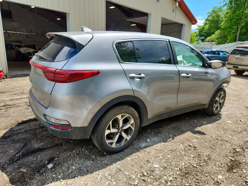 2020 Kia Sportage VIN KNDPMCAC2L7632300 COPART salvage auction — FRONT END, Vt - Cert Of Title-Salvage Vehicle, sold $350 on 2026-07-20 (photo 3)