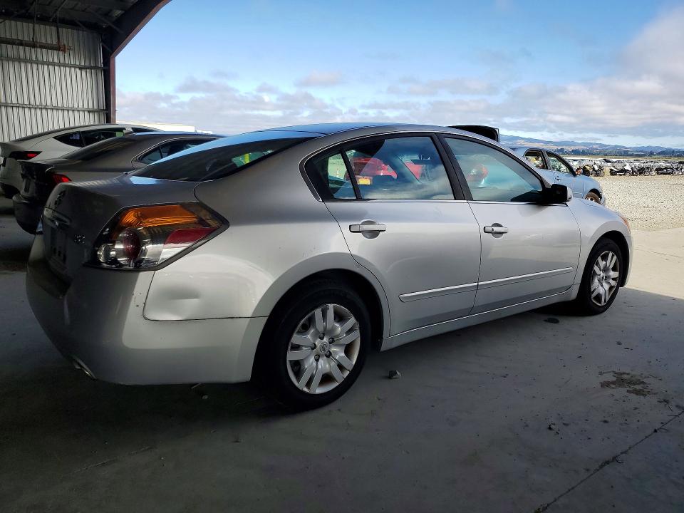 2012 Nissan Altima VIN 1N4AL2AP5CC208838 COPART salvage auction — FRONT END, Ca - Salvage Certificate, sold $675 on 2026-07-09 (photo 3)