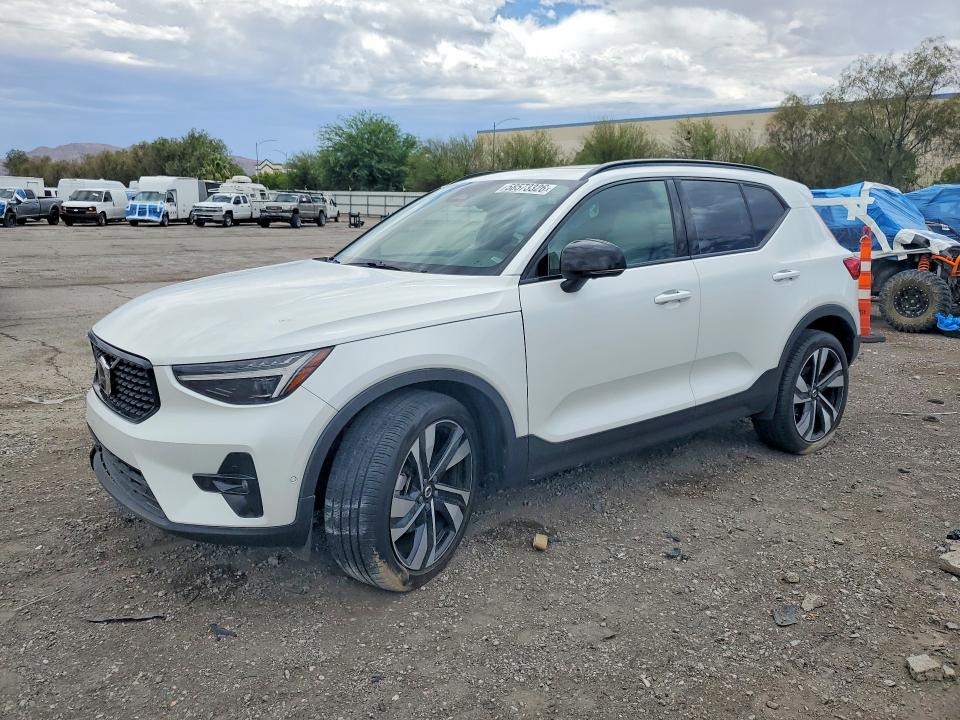 2024 Volvo Xc40 VIN YV4L12UM3R2229273 COPART salvage auction — FRONT END, Nv - Salvage Title, sold $200 on 2026-07-28 (photo 1)